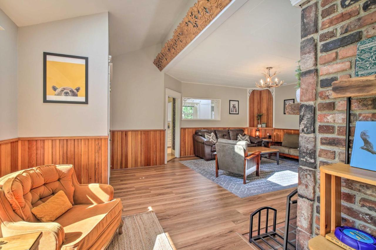 Cozy Black Bear Retreat By Mount Rainier! Ashford Εξωτερικό φωτογραφία