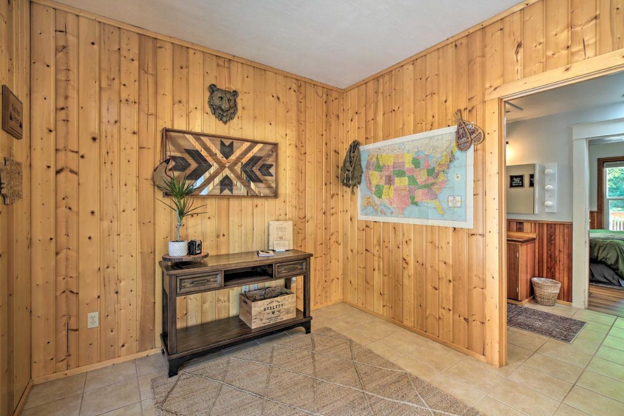 Cozy Black Bear Retreat By Mount Rainier! Ashford Εξωτερικό φωτογραφία