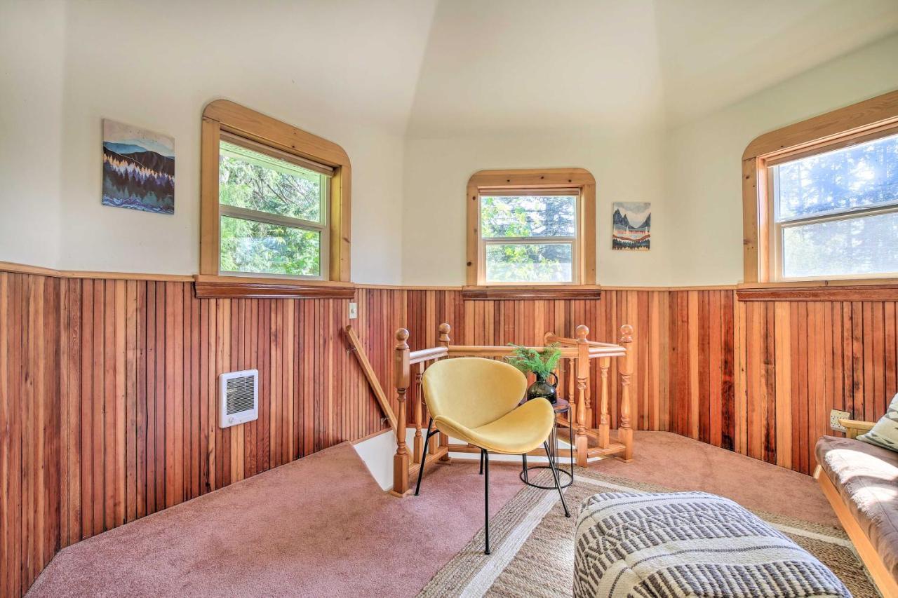 Cozy Black Bear Retreat By Mount Rainier! Ashford Εξωτερικό φωτογραφία