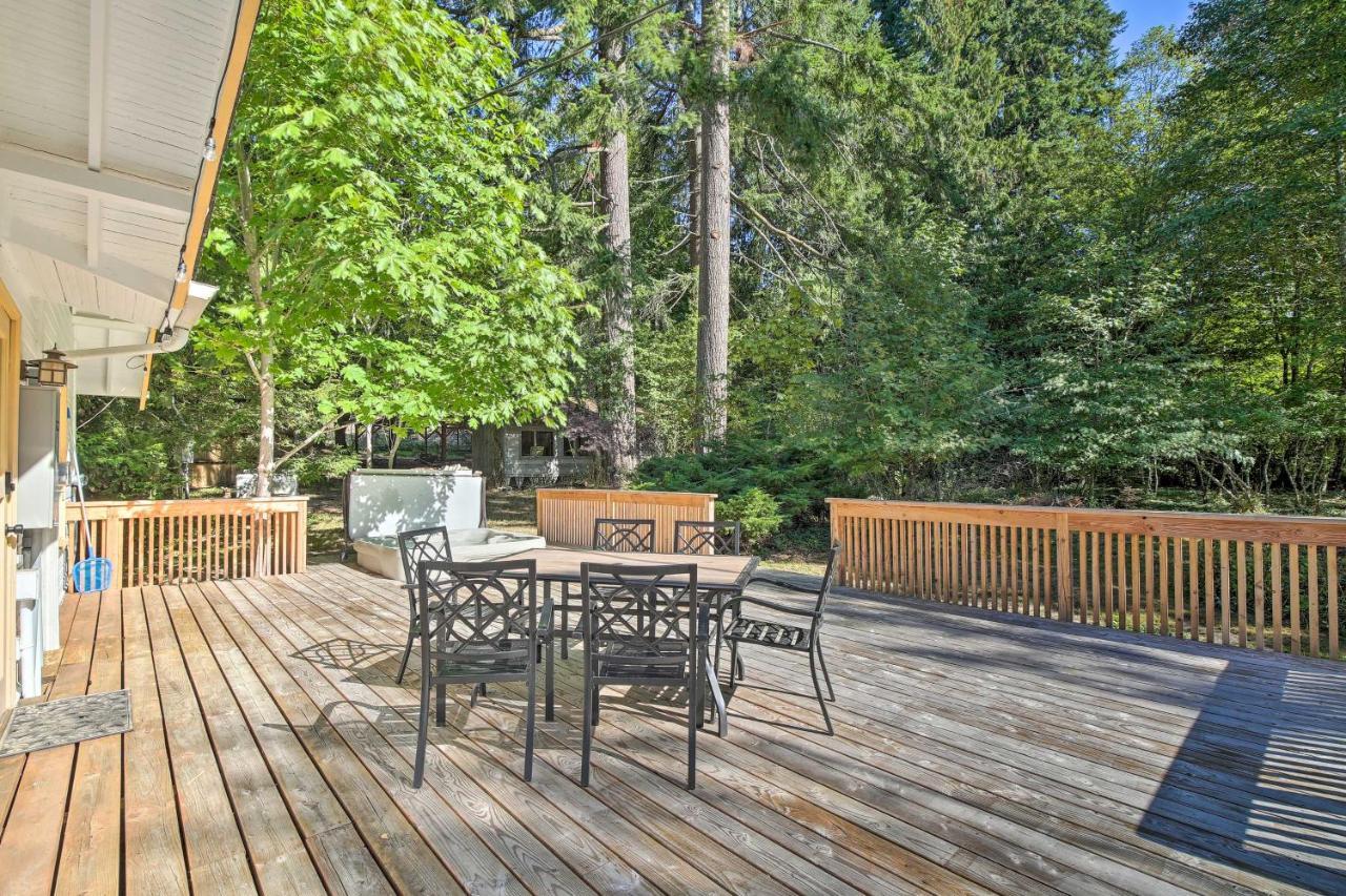 Cozy Black Bear Retreat By Mount Rainier! Ashford Εξωτερικό φωτογραφία